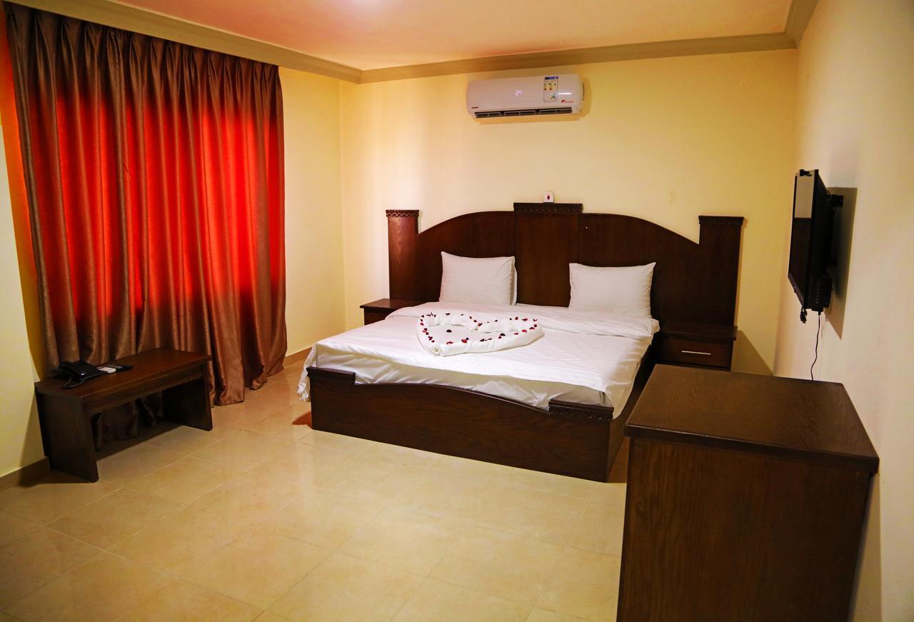 Jordan Flower Hotel Aqaba Exterior foto